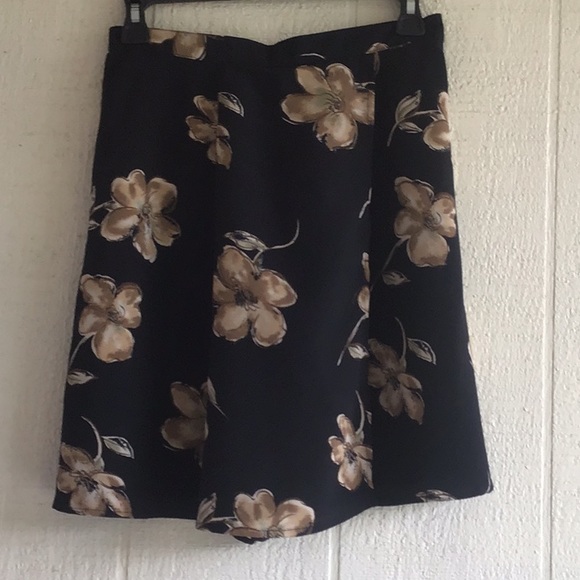 Other - Vintage 90s floral skort